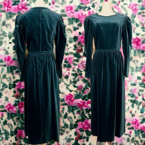 Vtg 80s Laura Ashley Velvet Victorian Tea Dress 10 Goth Cottage Modest Christmas - Picture 1 of 12
